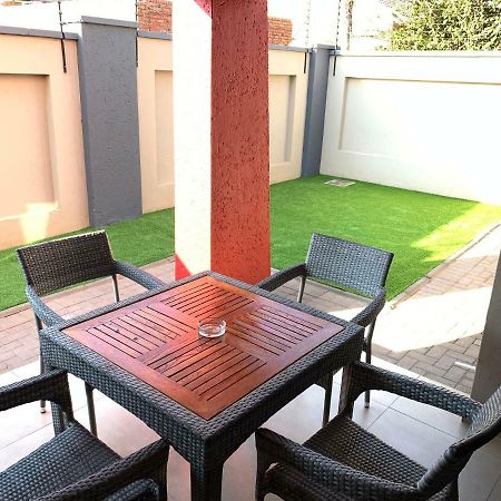 66 Dorp Street Apartment Polokwane Exterior foto